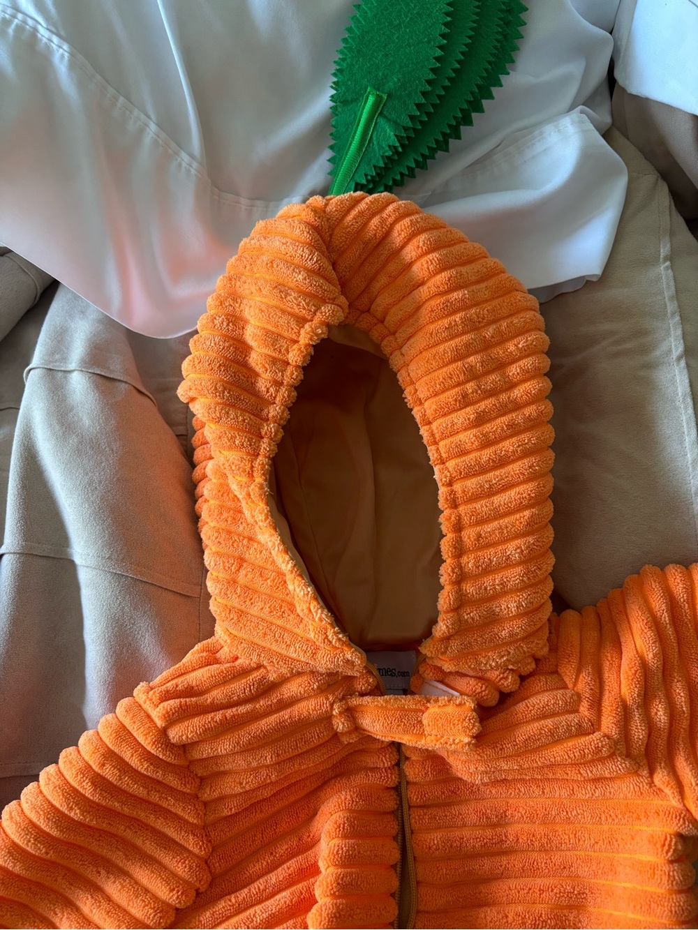 Kids Orange Ribbed carrot Hooded Costume